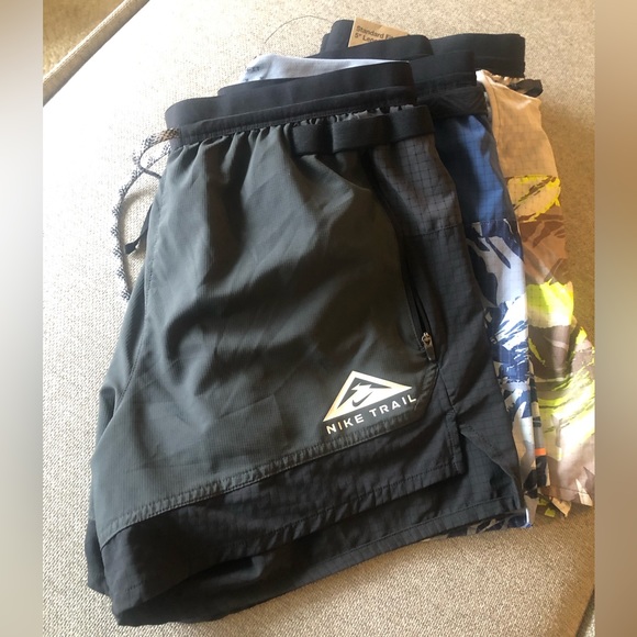 4 Pair of Nike Trail 5” inseam DriFit shorts, size Medium - Picture 4 of 10